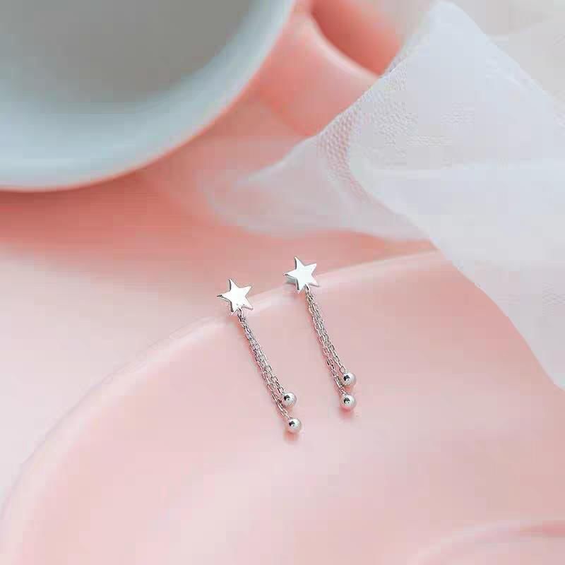 Star Alloy Dangle Earring