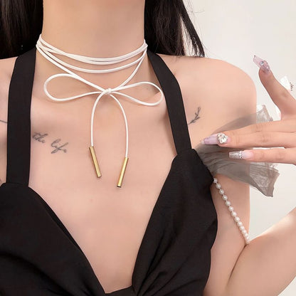 String Layered Bow Necklace