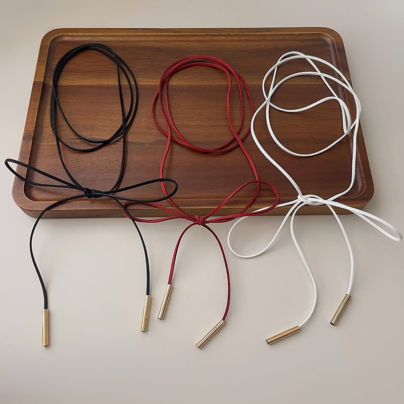 String Layered Bow Necklace