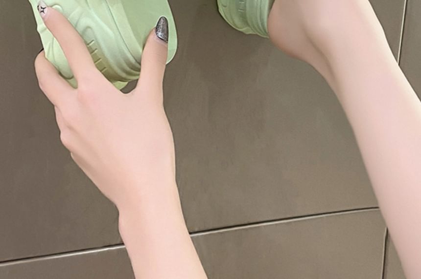 Faux Platform Pearl Sandals