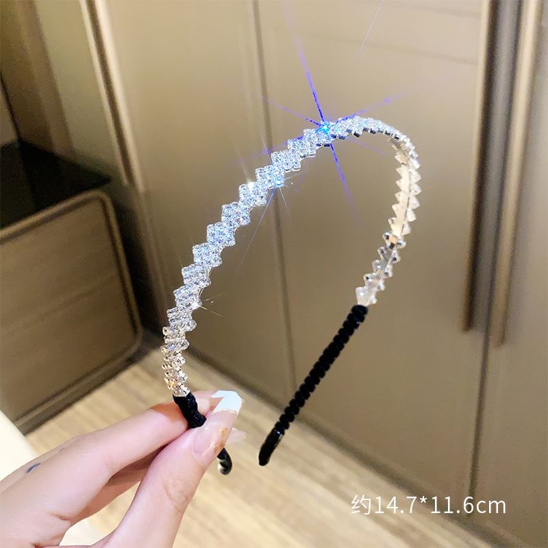 Embellished Alloy Headband (Various Designs)