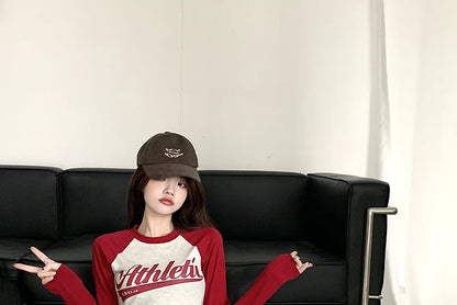 Long-Sleeve Crew Neck Lettering Raglan Crop Slim Fit T-Shirt / High Waist Wide Leg Cargo Sweatpants