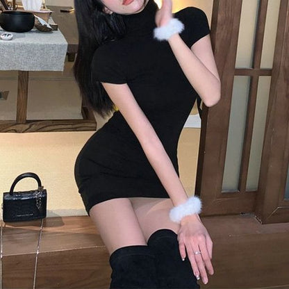 Mini Sheath Short-Sleeve Turtleneck Plain Dress