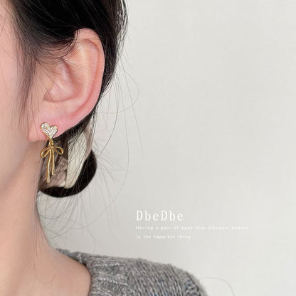 Bow Shell Drop Rhinestone Asymmetrical Alloy Heart Earring