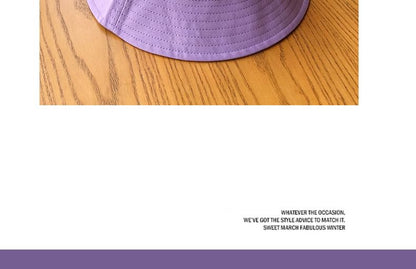 Bucket Hat / Sun Visor / Cloche Hat / Beret / Baseball Cap