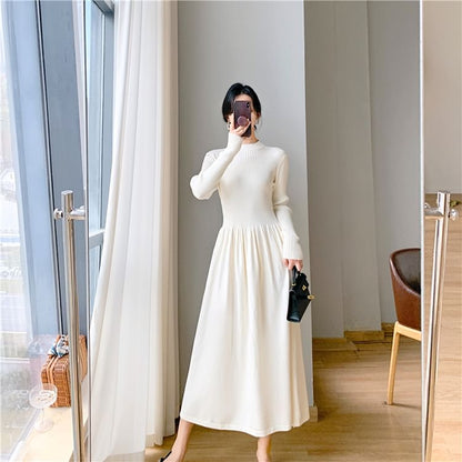 Long-Sleeve Crew Neck Plain Knit Midi A-Line Dress