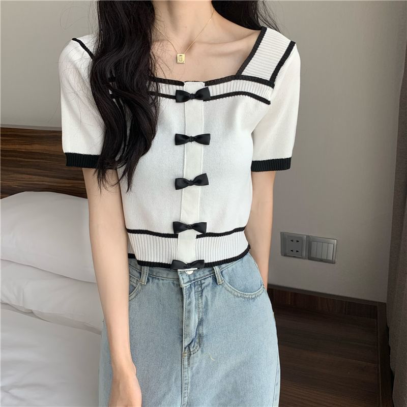 Square Short-Sleeve Top Neck Knit Bow