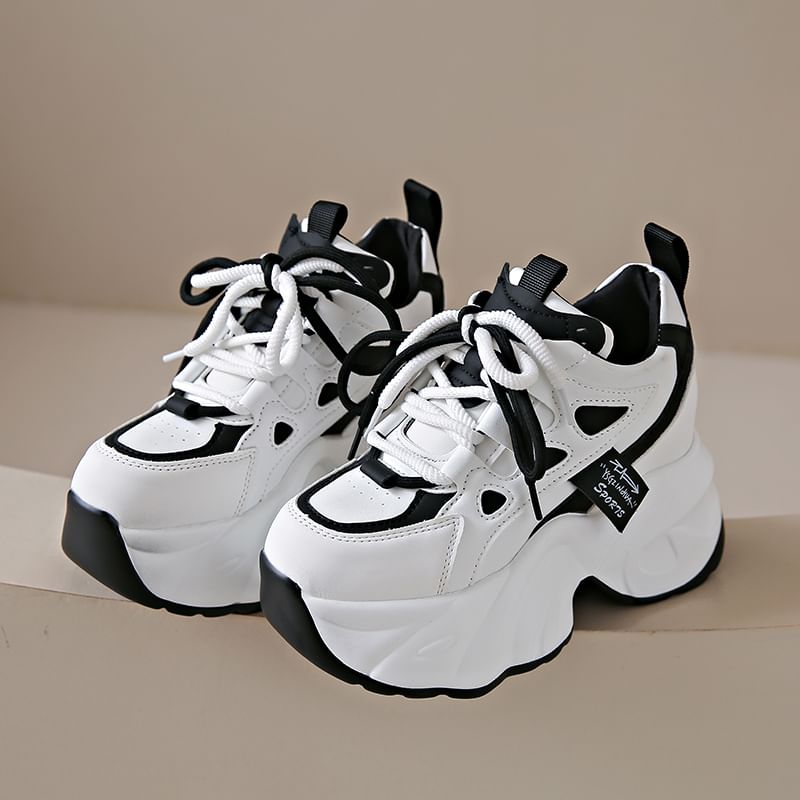 Platform Sneakers Lace-Up Applique
