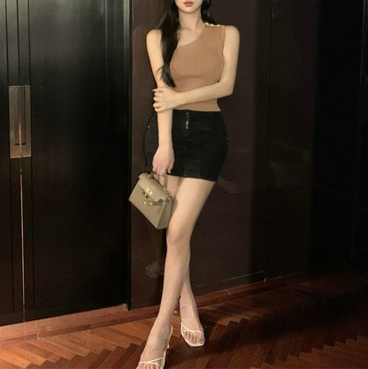 Top Knit One-Shoulder Tank Plain