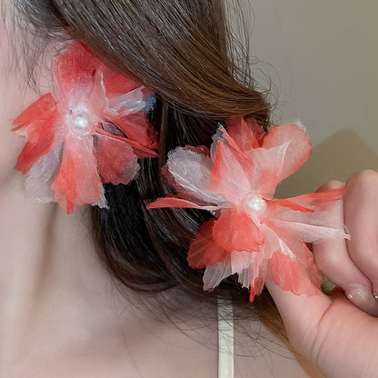 Floral Pearl Ear Stud Faux Mesh