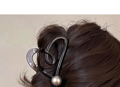 Pearl Heart Claw Hair Faux