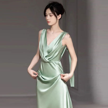 Sleeveless V-Neck Plain Open Back Satin Mermaid Evening Gown