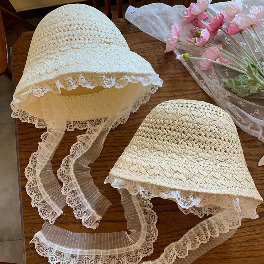 Lace Trim Straw Bucket Hat