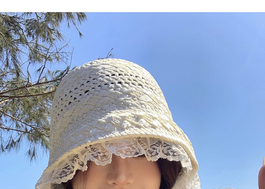 Lace Trim Straw Bucket Hat