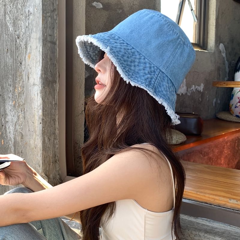 Bucket Hat Denim Fringed