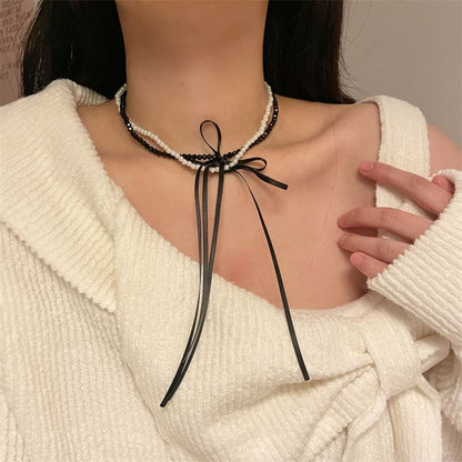 Bow Necklace Pearl Faux