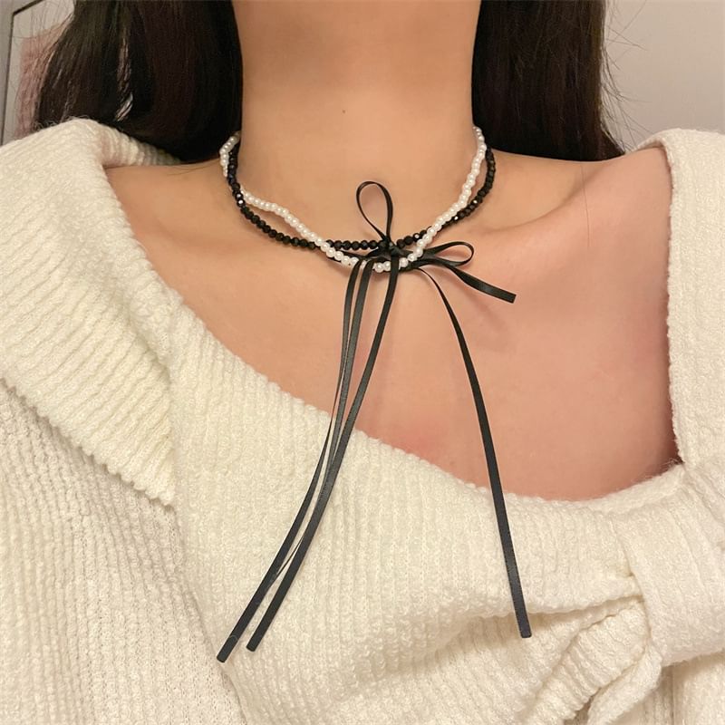 Bow Necklace Pearl Faux