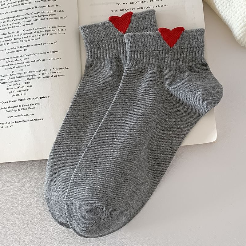 Heart Patterned Short Socks Set