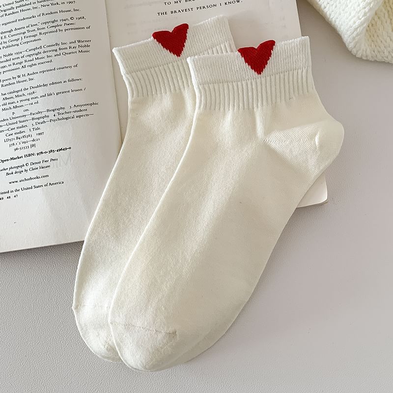 Heart Patterned Short Socks Set