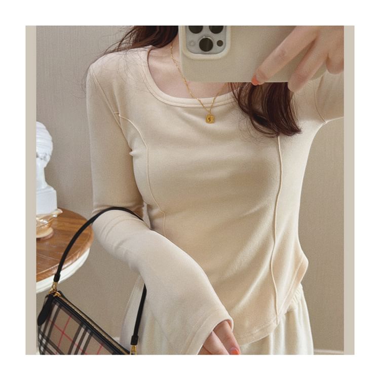 Asymmetrical Long-Sleeve Neck Plain Scoop T-Shirt