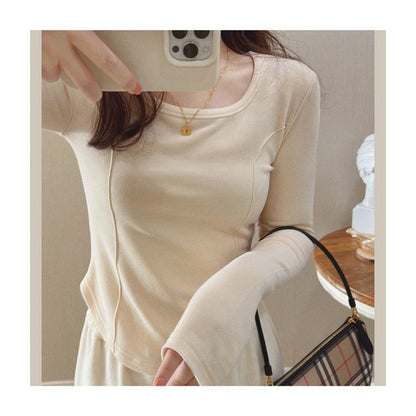 Asymmetrical Long-Sleeve Neck Plain Scoop T-Shirt