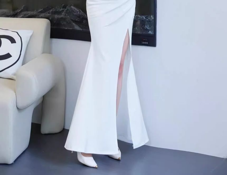 Spaghetti Strap V-Neck Plain Slit Mermaid Evening Gown