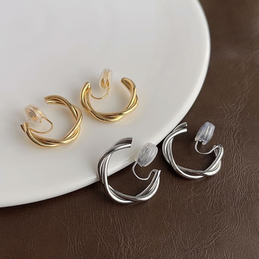 Twisted Cuff Ear Alloy