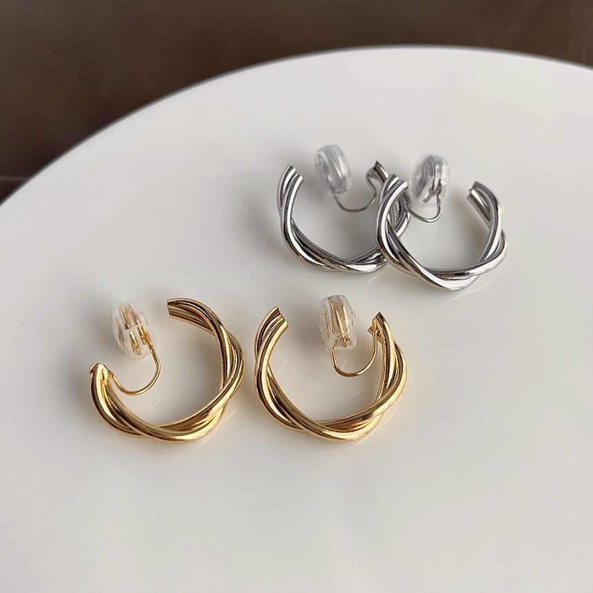 Twisted Cuff Ear Alloy