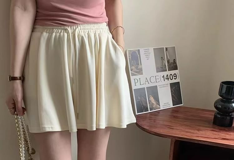 Waist High Plain Skort