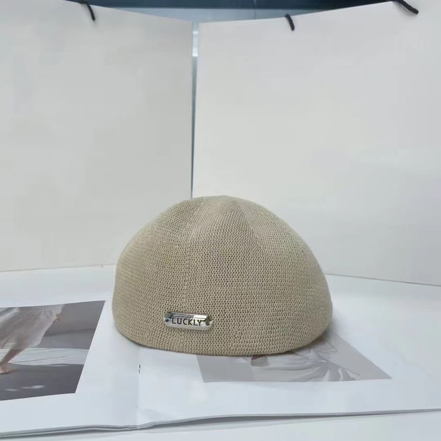 Beret Metal Hat Plate Lettering