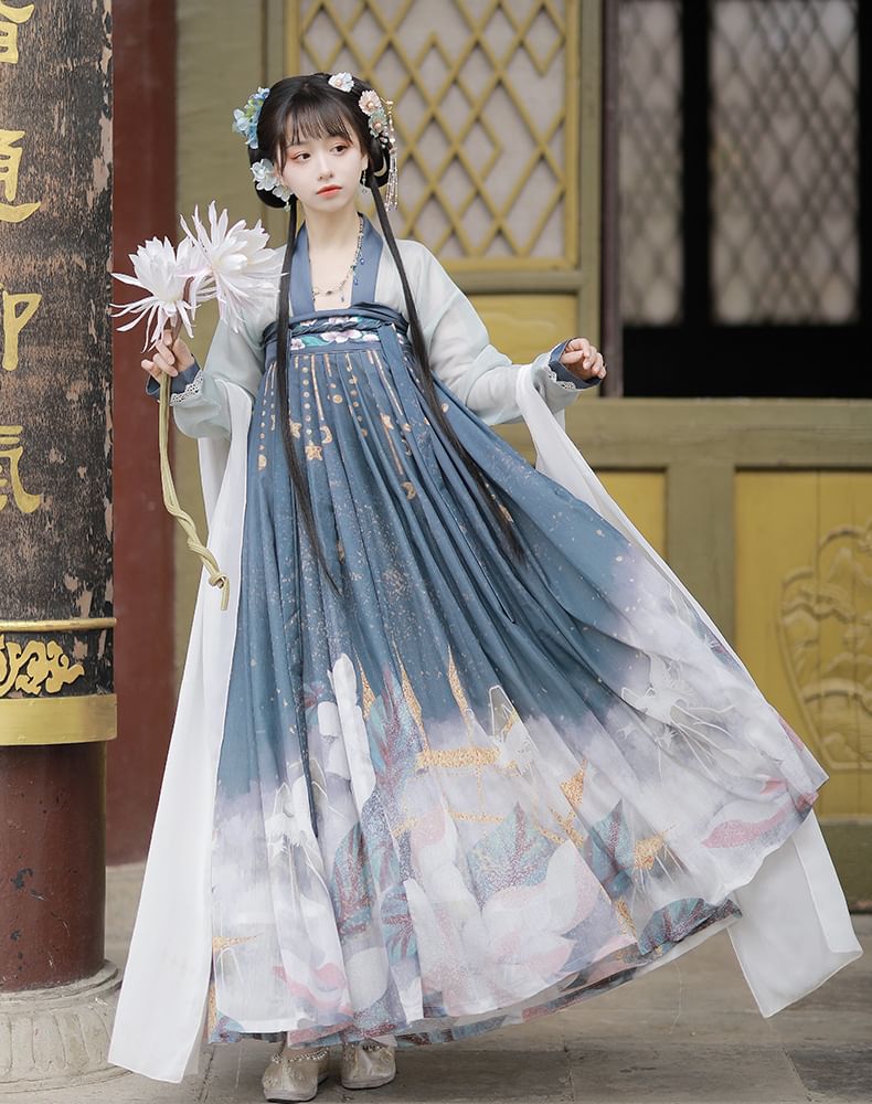 Floral Traditional Chinese Costume Set