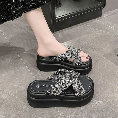 Slide Sandals Jacquard Floral Platform