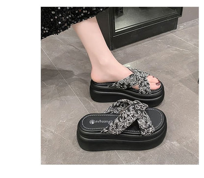 Slide Sandals Jacquard Floral Platform