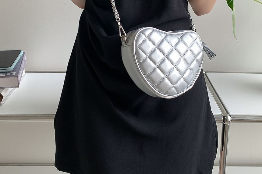 Quilted Crossbody Bag Strap Chain Heart