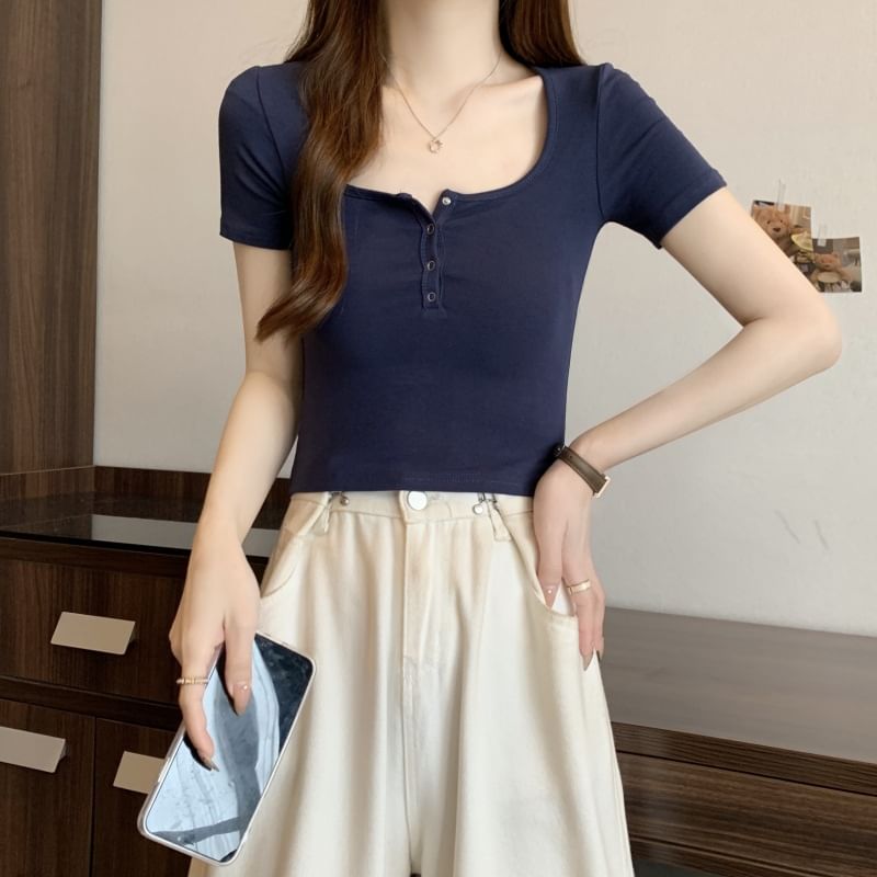 Short-Sleeve Tee Henley Plain