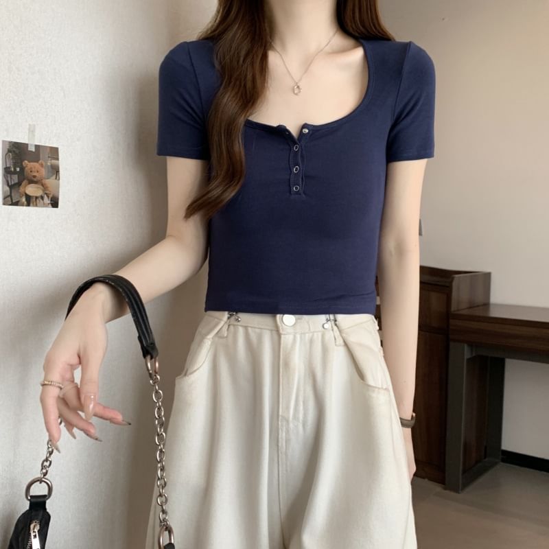 Short-Sleeve Tee Henley Plain