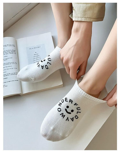 Lettering Low Cut Socks Set