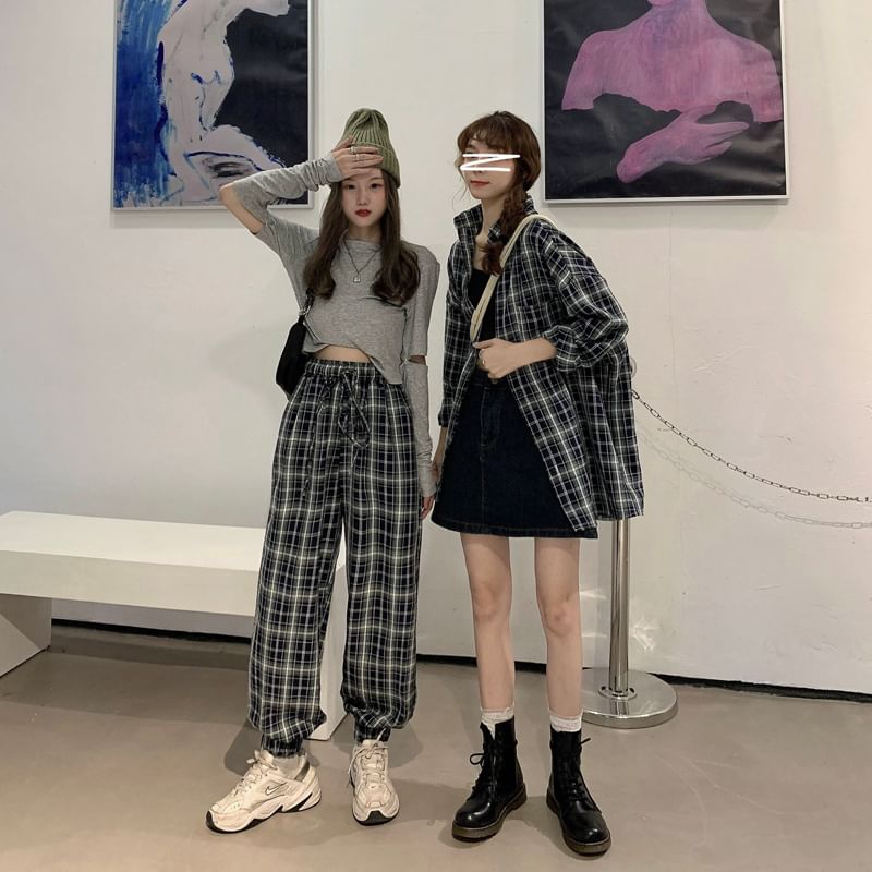 Long-Sleeve Plaid Shirt / Drawstring Waist Baggy Pants