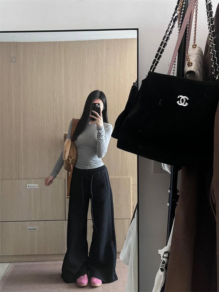 Mid Rise Plain Flared Pants