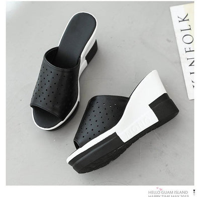 Plain Sandals Pointelle Wedge Slide