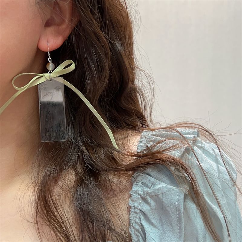 Bamboo Drop Acrylic Ribbon Earring