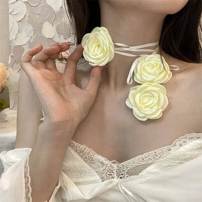 Faux Floral Choker Layered / Pearl