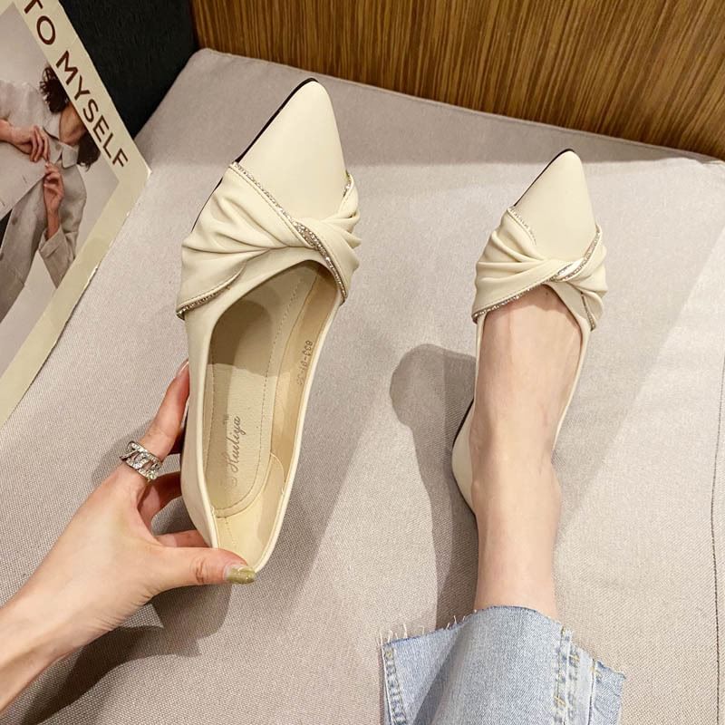 Pointed-Toe Bow Rhinestone Flats
