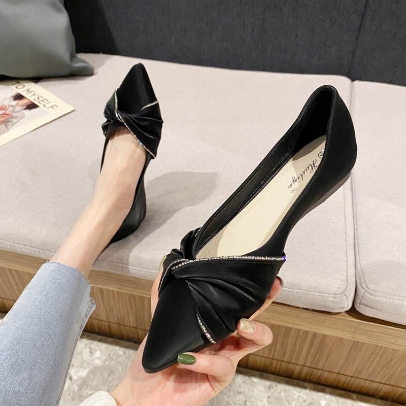 Pointed-Toe Bow Rhinestone Flats