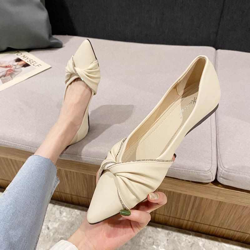 Pointed-Toe Bow Rhinestone Flats
