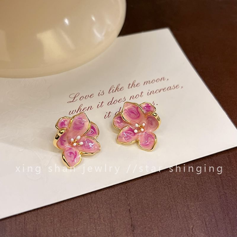 Ear Floral Glaze Clip-On / Stud Earring