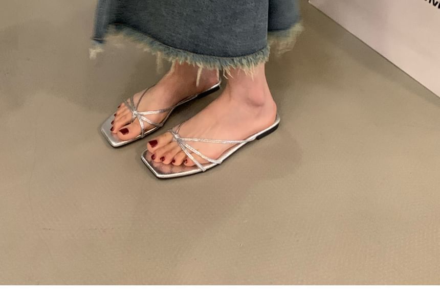 Plain Sandals