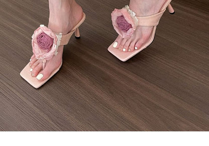 Flip Low Accent Flower Heel Flops