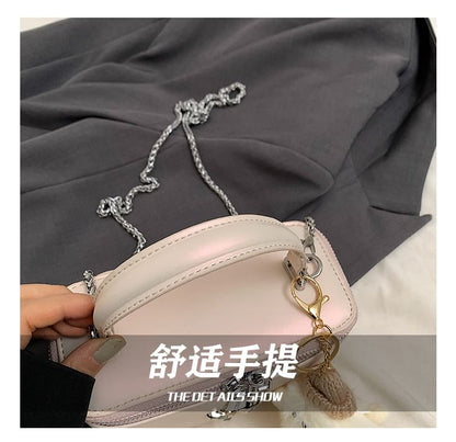 Chain Strap Butterfly Accent Faux Leather Crossbody Bag / Bag Charm / Set