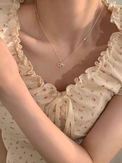 Bow Pendant Alloy Necklace